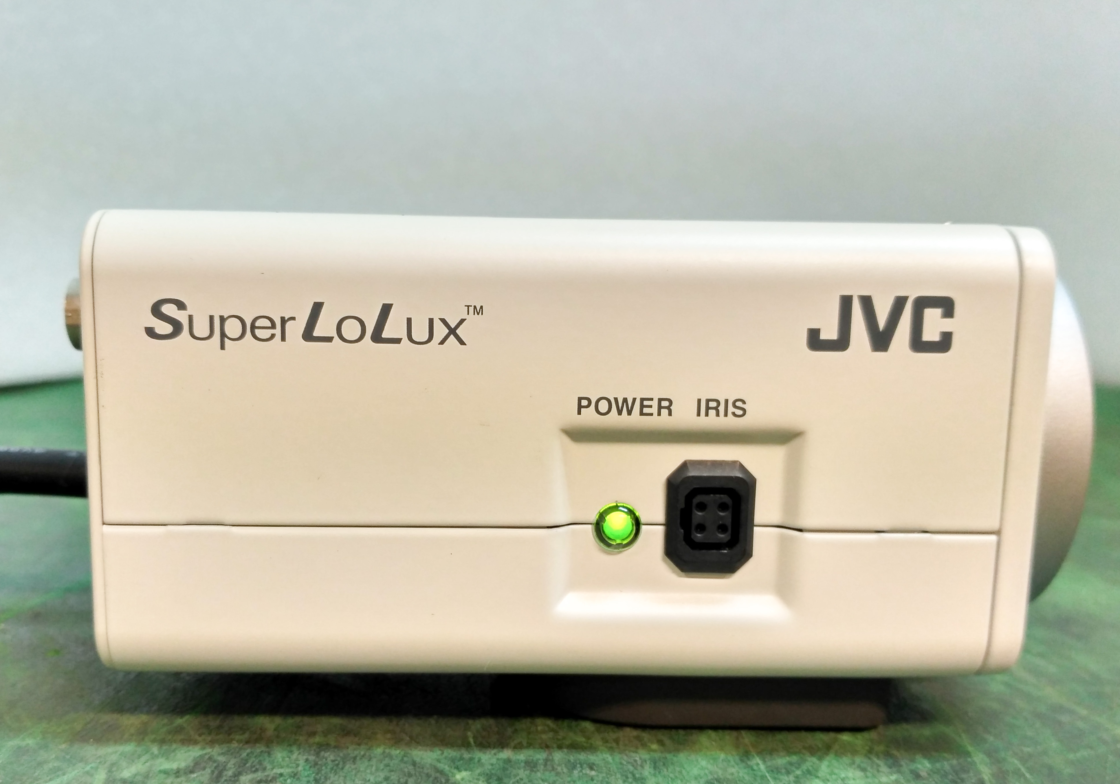 11749 JVC SUPER LOLUX 1/2